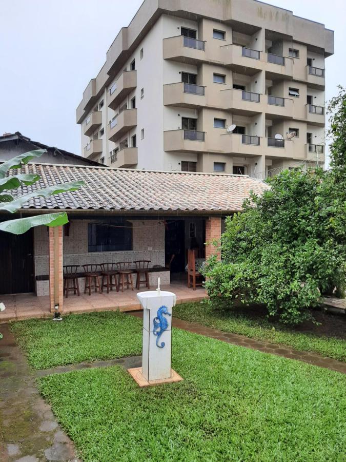 Casa em Ubatuba para 15 hóspedes Bagian luar foto